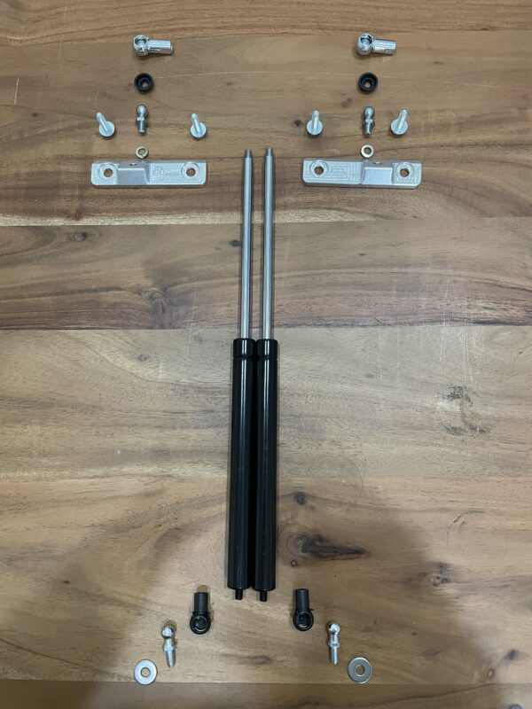 FC3S Hood Struts